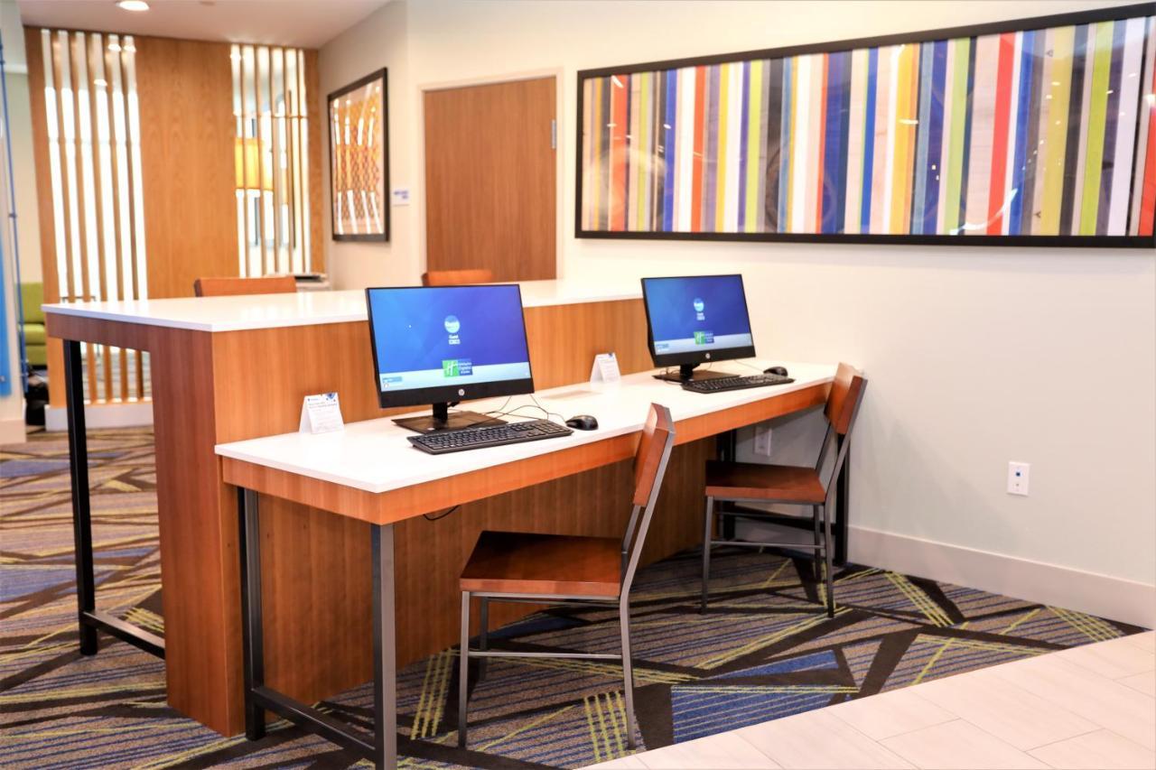 Holiday Inn Express & Suites - Forney By Ihg Luaran gambar